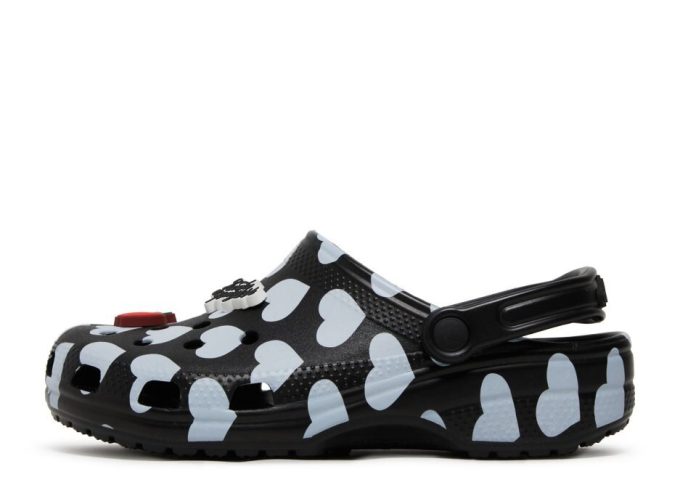 Awake NY x Classic Clog “Ev, Kalbin Olduğu Yerdir – Siyah”