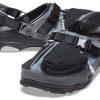 Crocs BEAMS x Classic Her Araziye Uygun Açık Hava Terliği “Siyah” 207447-001