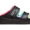 Crocs Classic Cozzzy Sprey Boyalı Sandaletler “Siyah Çok Renkli” 208046-0C4