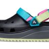 Crocs Classic Hiker Clog “Siyah Mavi Sarı” 206772-0C4