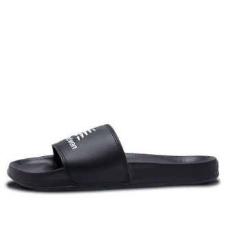 Crocs Coca-Cola x Classic “Polar Bear” 209314-100 Terlik
