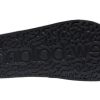Crocs Coca-Cola x Classic “Polar Bear” 209314-100 Terlik