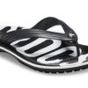 Crocs Crocband Baskılı Parmak Arası Terlik Siyah Beyaz 205943-066