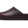Crocs Dylan Cilalı Takunya “Koyu Kiraz” 209517-6WD