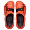 Crocs Echo Yansıtıcı Ayakkabı “Turuncu Siyah” 210004-84J
