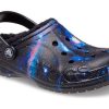 Crocs (GS) Baya Lined Fuzzy-Strap Galaxy Clogs “Siyah Çok Renkli” 207654-0C4