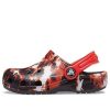 Crocs (GS) Klasik Çamaşır Suyu Boyalı Ayakkabı “Kırmızı Beyaz Siyah” 207404-063