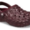 Crocs Çizgili Geometrik Ayakkabı “Koyu Kiraz” 210069-6WD
