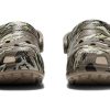 Crocs Klasik Baskılı Kamuflajlı Ayakkabı “Kahverengi” 894825