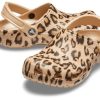 Crocs Klasik Baskılı Tığ Ayakkabısı “Leopard Gold” 205838-98R