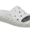 Crocs Klasik Geometrik Terlikler “Beyaz” 209608-1FT