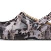 Crocs Klasik Çizgili Çamaşır Suyu Boyalı Terlik “Siyah Beyaz Bej” 207299-001