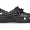 Crocs Klasik Zincirli Takunya “Siyah” 209019-001