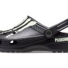 Crocs Pleasures x Classic Clog “Skeleton – Karanlıkta Parlayan” 208267-001