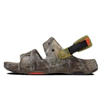 Crocs Realtree Edge Her Araziye Uygun Sandaletler “Tan” 207891-267