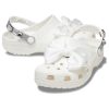 Crocs (WMNS) ASOS exclusive klasik takunya “Beyaz” 209913-100