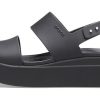 Crocs (WMNS) Brooklyn Kalın Tabanlı Günlük Siyah Sandaletler 206453-060