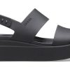 Crocs (WMNS) Brooklyn Kalın Tabanlı Günlük Siyah Sandaletler 206453-060