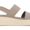 Crocs (WMNS) Brooklyn Kalın Tabanlı Sandaletler Gri 206453-15W