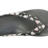 Crocs (WMNS) Kadee 2 Baskılı Parmak Arası Terlik “Çiçekli Siyah” 205998-97J