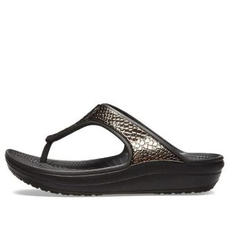 Crocs (WMNS) Kalın Tabanlı Siyah Bakır Parmak Arası Terlik 205604-0FG