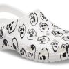 Crocs (WMNS) Klasik Kafatası Baskılı Ayakkabı “Beyaz Siyah” 208993-103