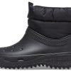 Crocs (WMNS) Klasik Neo Şişme Kısa Botlar “Siyah” 207311-001
