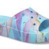 Crocs (WMNS) Klasik Platform Palmiye Desenli Terlik “Mavi Çok Renkli” 208607-4NQ