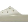 Crocs (WMNS) Klasik Platform Terlik “Kemik” 208180-2Y2