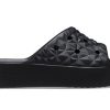 Crocs (WMNS) Klasik Platform Terlikler “Siyah” 209564-001