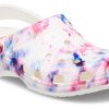 Crocs (WMNS) Klasik Tie Dye Grafik Tığ Ayakkabısı “Garnet ve Çok Renkli” 205453-6TS
