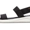 Crocs (WMNS) LiteRide Moda Siyah Sandaletler 205106-066