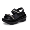 Crocs (WMNS) Mega Crush İnci Volanlı Sandalet “Siyah” 210179