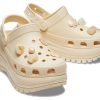 Crocs (WMNS) Mega Crush Shell and Pealrs Terlik “Bej” 209287