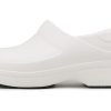 Crocs (WMNS) Rahat Kalın Tabanlı Beyaz Sandaletler 204045-100