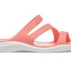 Crocs (WMNS) Yumuşak Tabanlı Rahat Spor Kırmızı Sandaletler 203998-6SL