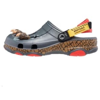 Crocs x Jurassic World Her Arazi Ayakkabısı “Dikkat, Canlı Dinozor” 207968-0IE