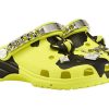 Crocs x MCM Kamuflaj Baskılı “Neon Sarı” Ayakkabı MEXCSMM27YN