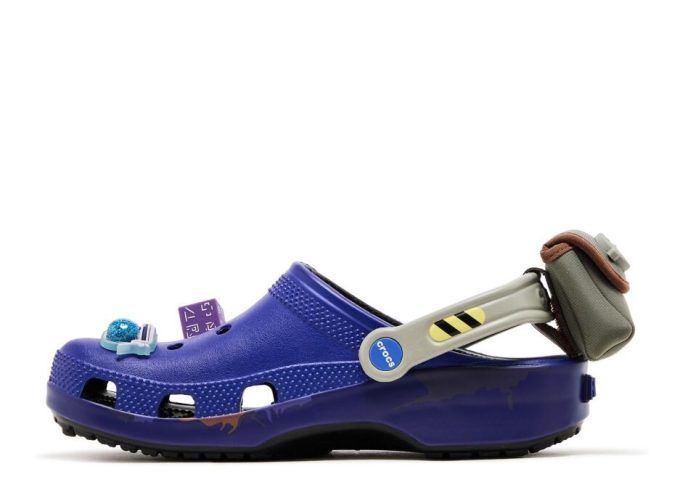 Fortnite x Klasik Clog “Savaş Otobüsü”