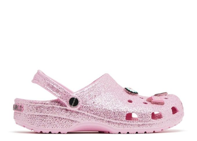 Kötü Kızlar x Klasik Clog “Çarşambaları Pembe Giyeriz”